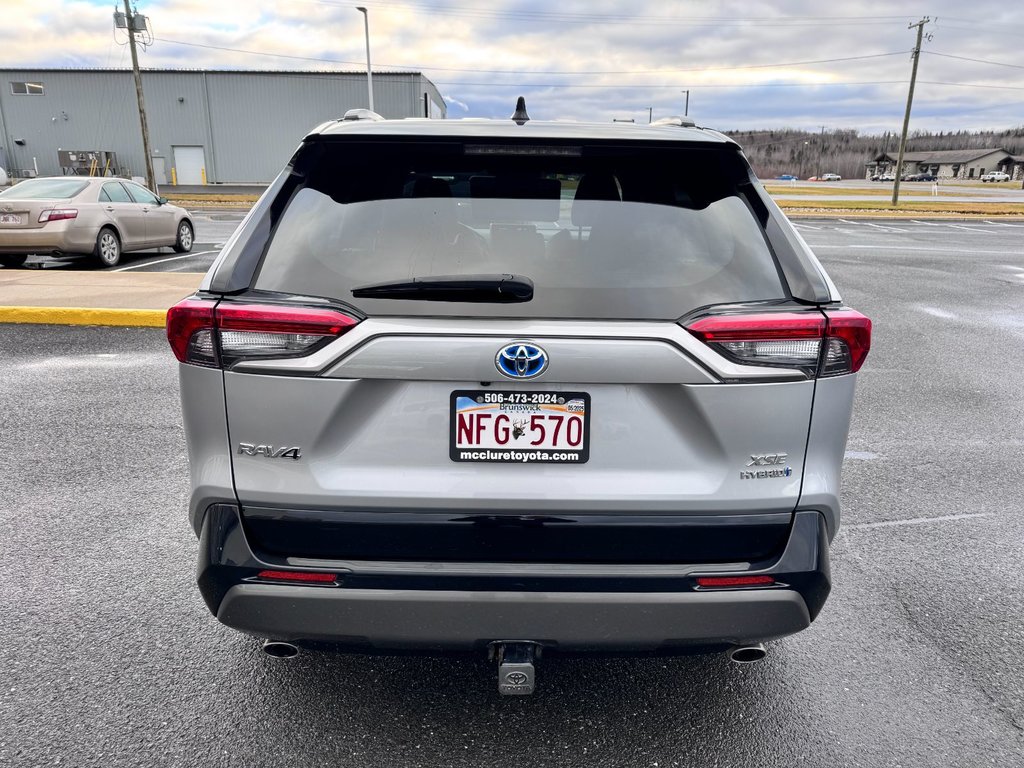 RAV4 Hybrid XLE 2021 à Grand-Sault, Nouveau-Brunswick - 5 - w1024h768px