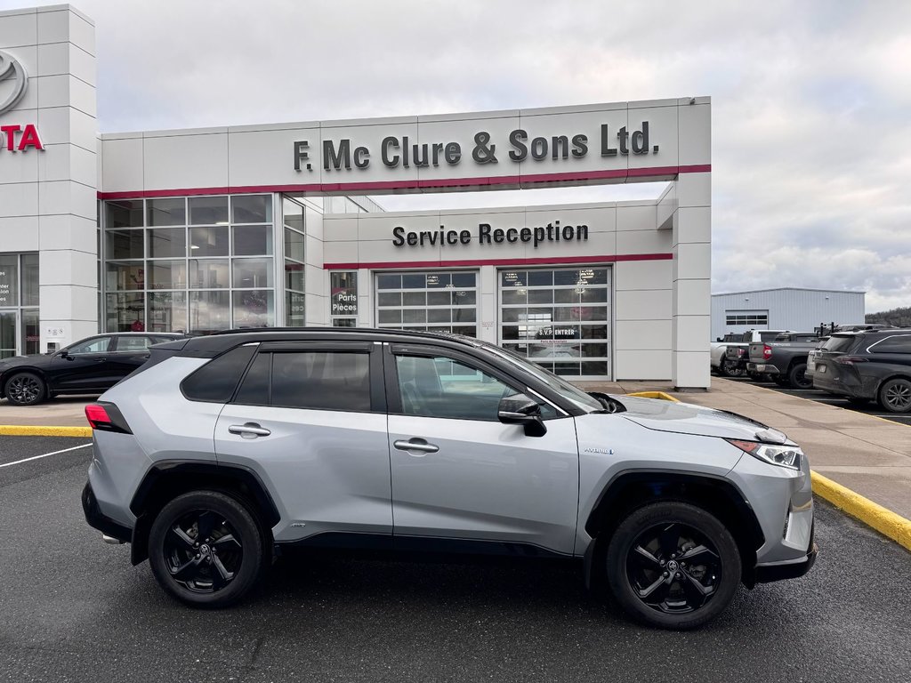 RAV4 Hybrid XLE 2021 à Grand-Sault, Nouveau-Brunswick - 3 - w1024h768px