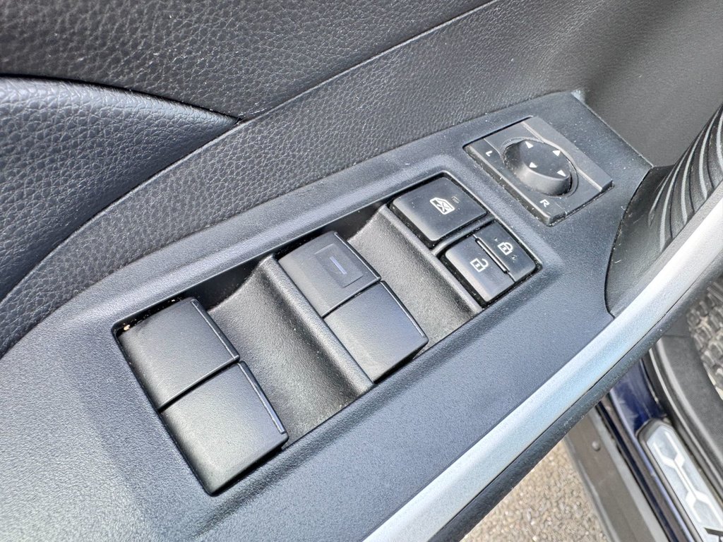 2021 Toyota RAV4 XLE HYBRID in Grand Falls, New Brunswick - 15 - w1024h768px