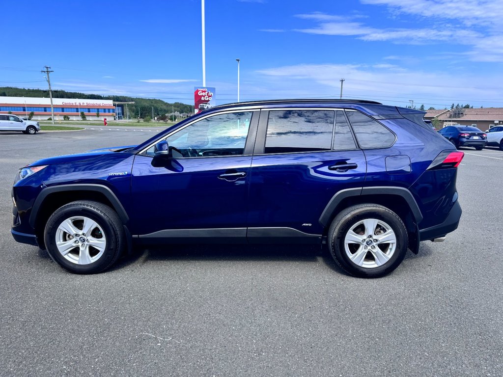 2021 Toyota RAV4 XLE HYBRID in Grand Falls, New Brunswick - 5 - w1024h768px