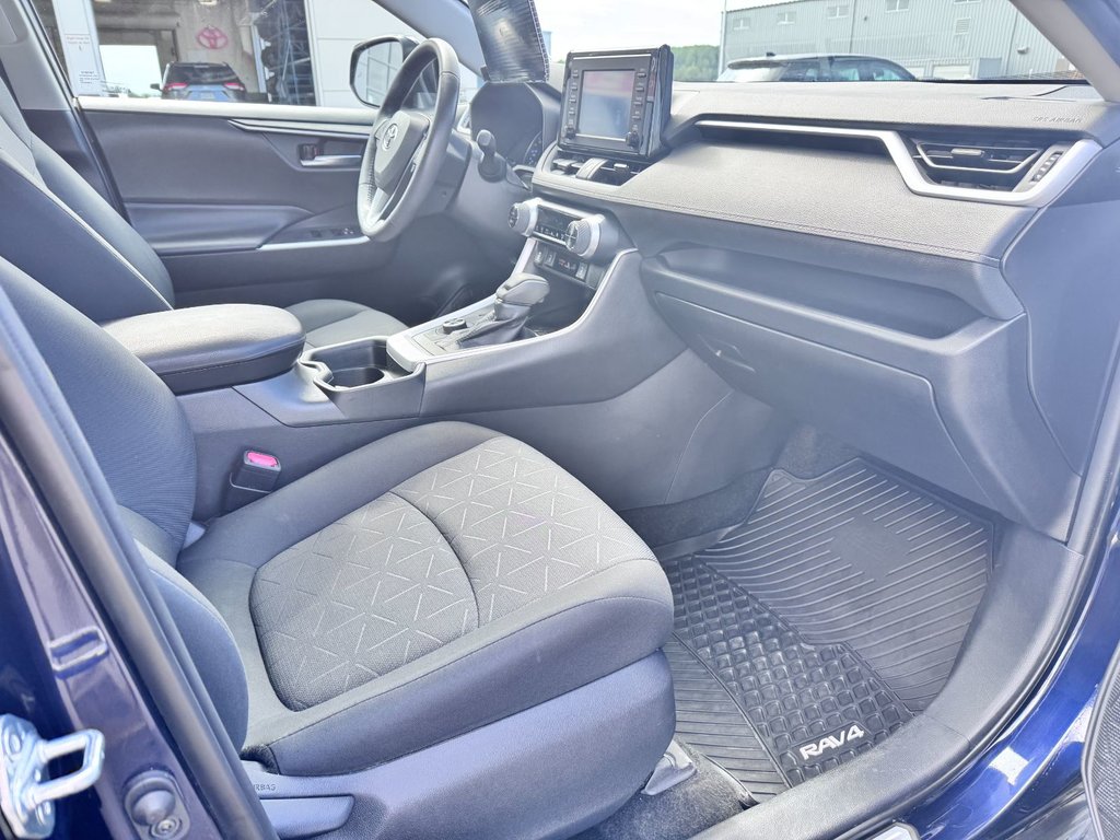 2021 Toyota RAV4 XLE HYBRID in Grand Falls, New Brunswick - 9 - w1024h768px