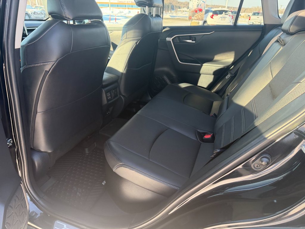 2021 Toyota RAV4 Hybrid Limited in Grand Falls, New Brunswick - 14 - w1024h768px