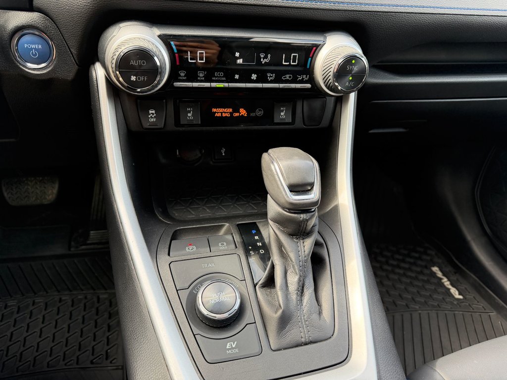 Toyota RAV4 Hybrid XSE 2021 à Grand-Sault, Nouveau-Brunswick - 18 - w1024h768px