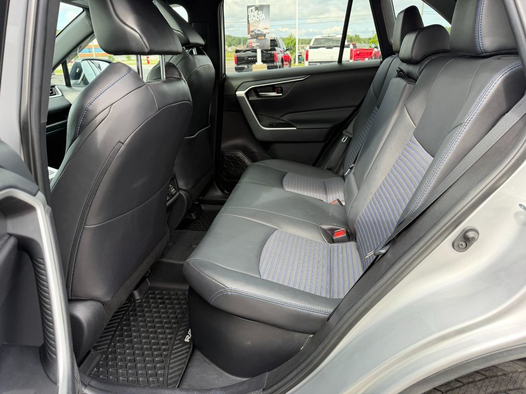 Toyota RAV4 Hybrid XSE 2021 à Grand-Sault, Nouveau-Brunswick - 13 - w1024h768px