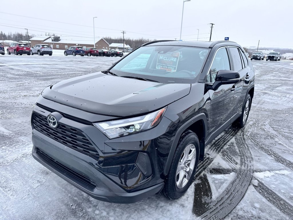 2022 Toyota RAV4 XLE in Grand Falls, New Brunswick - 8 - w1024h768px