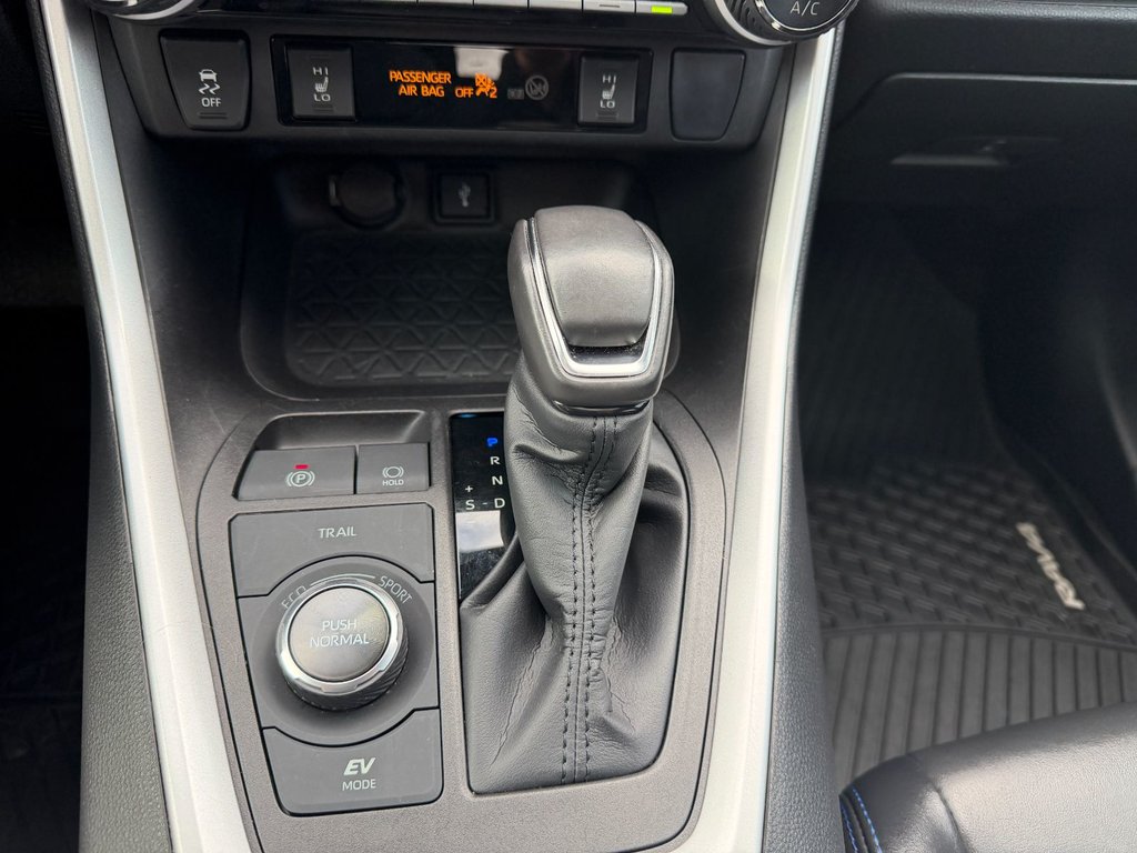 2022 Toyota RAV4 Hybrid XSE in Grand Falls, New Brunswick - 18 - w1024h768px