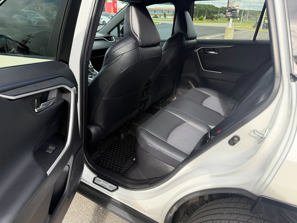 2022 Toyota RAV4 Hybrid XSE in Grand Falls, New Brunswick - 13 - w1024h768px