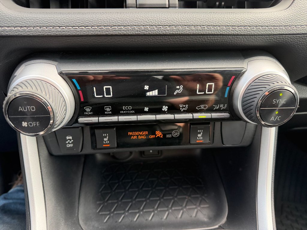 Toyota RAV4 Hybrid LE 2022 à Grand-Sault, Nouveau-Brunswick - 17 - w1024h768px