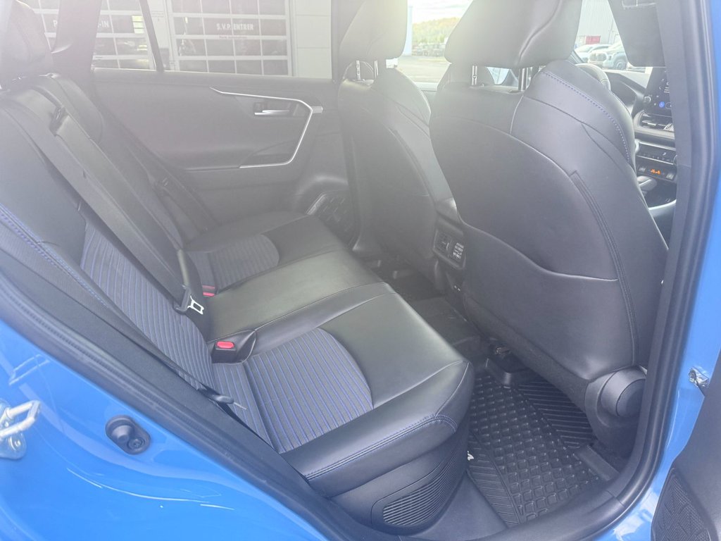 Toyota RAV4 Hybrid XSE 2023 à Grand-Sault, Nouveau-Brunswick - 11 - w1024h768px