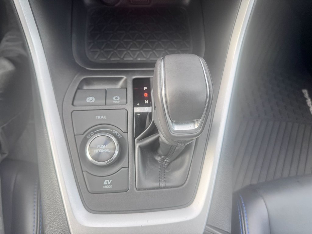 Toyota RAV4 Hybrid XSE 2023 à Grand-Sault, Nouveau-Brunswick - 22 - w1024h768px
