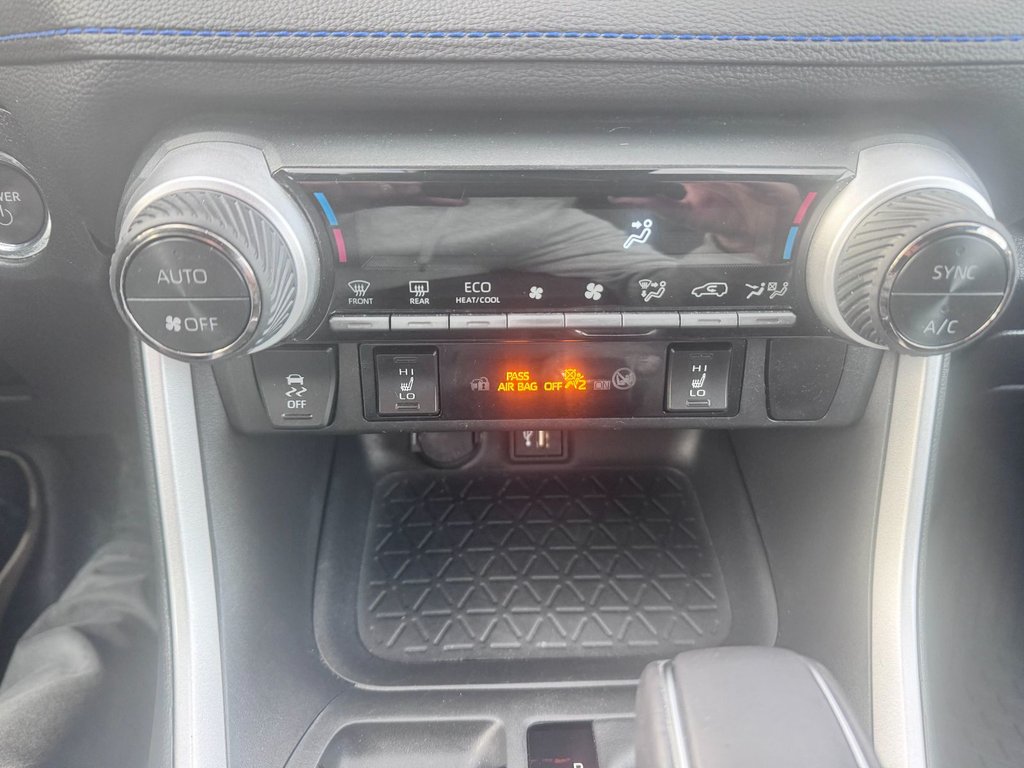 Toyota RAV4 Hybrid XSE 2023 à Grand-Sault, Nouveau-Brunswick - 21 - w1024h768px