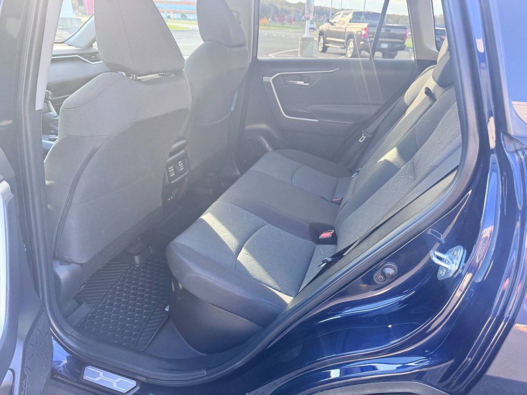 2023 Toyota RAV4 Hybrid XLE in Grand Falls, New Brunswick - 14 - w1024h768px