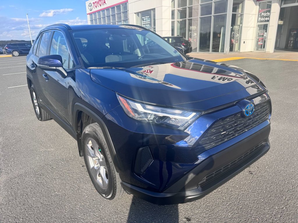 2023 Toyota RAV4 Hybrid XLE in Grand Falls, New Brunswick - 9 - w1024h768px
