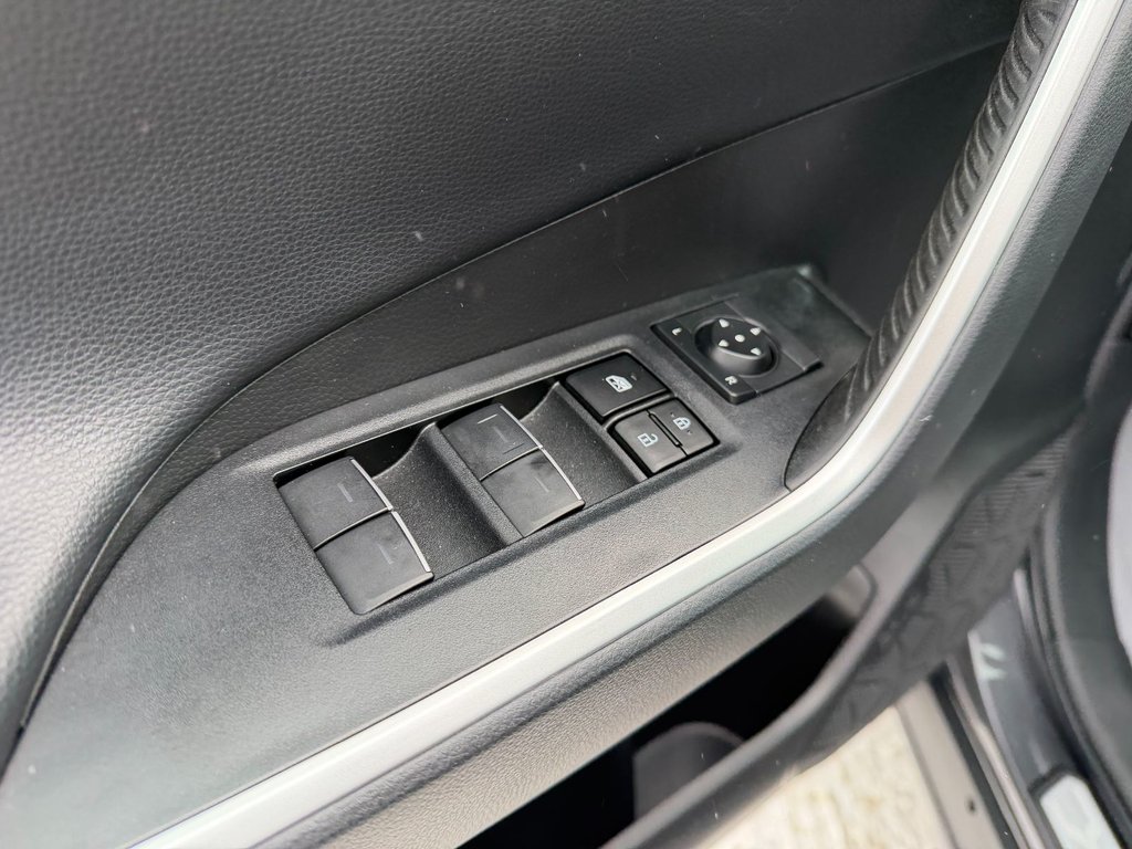 2023 Toyota RAV4 Hybrid XSE in Grand Falls, New Brunswick - 19 - w1024h768px