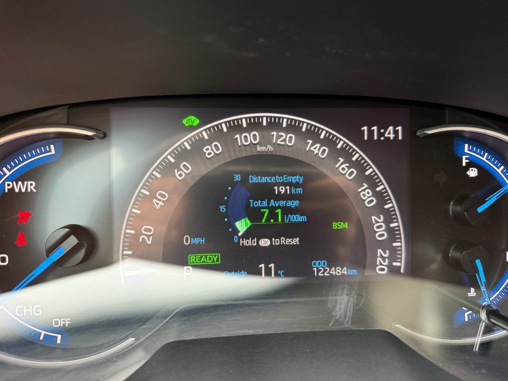 Toyota RAV4 Hybrid LE 2023 à Grand-Sault, Nouveau-Brunswick - 17 - w1024h768px