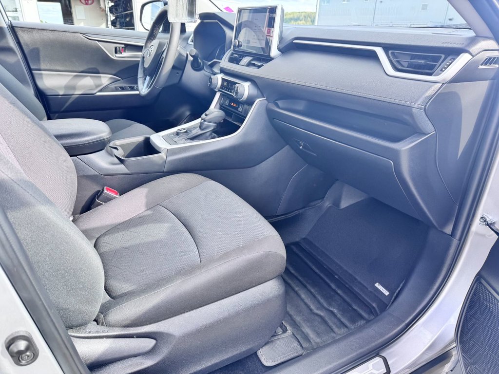 2024 Toyota RAV4 Hybrid XLE in Grand Falls, New Brunswick - 11 - w1024h768px