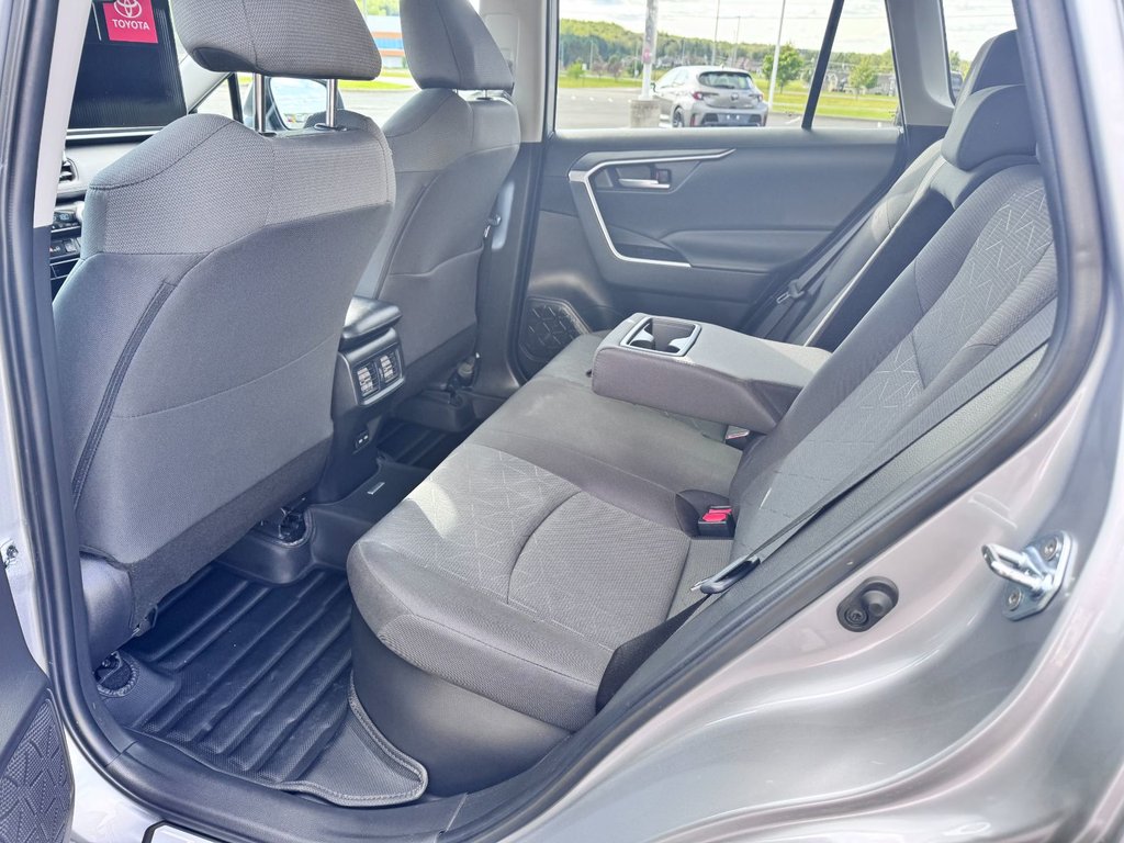 2024 Toyota RAV4 Hybrid XLE in Grand Falls, New Brunswick - 16 - w1024h768px
