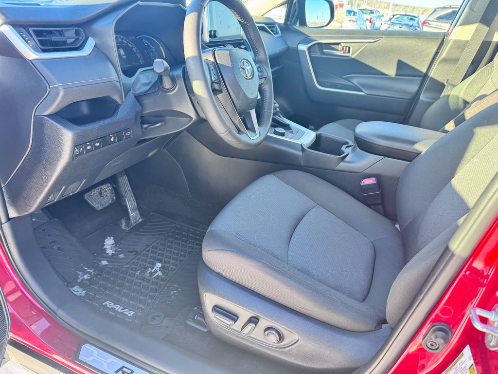 2024 Toyota RAV4 Hybrid XLE in Grand Falls, New Brunswick - 15 - w1024h768px
