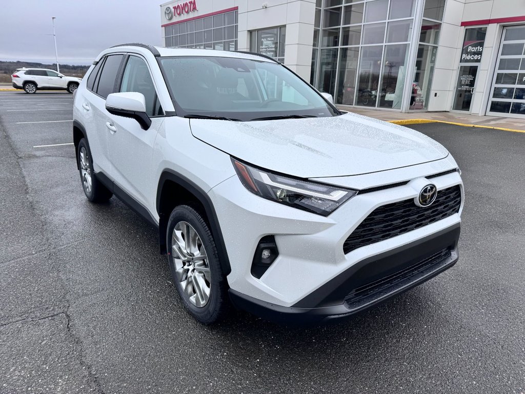 Toyota RAV4 XLE 2025 à Grand-Sault, Nouveau-Brunswick - 8 - w1024h768px