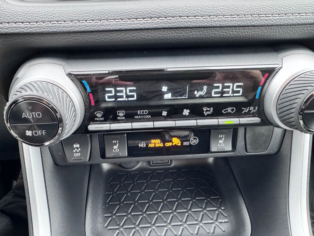 Toyota RAV4 Hybrid LE 2025 à Grand-Sault, Nouveau-Brunswick - 19 - w1024h768px