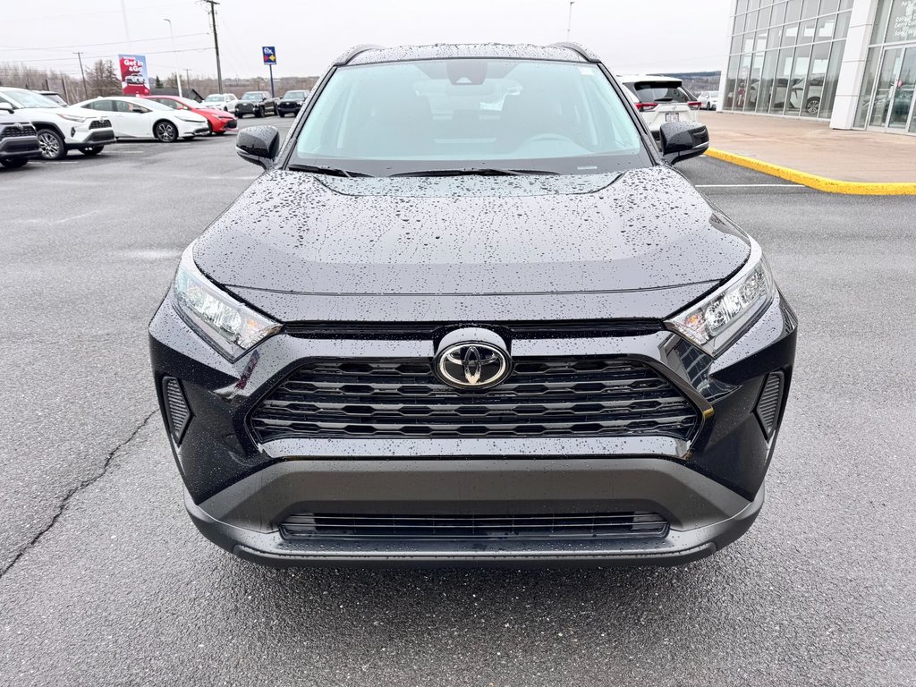 Toyota RAV4 Hybrid LE 2025 à Grand-Sault, Nouveau-Brunswick - 8 - w1024h768px