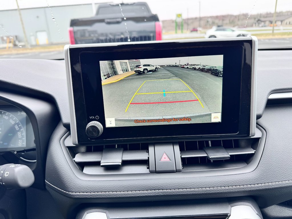 Toyota RAV4 Hybrid LE 2025 à Grand-Sault, Nouveau-Brunswick - 18 - w1024h768px