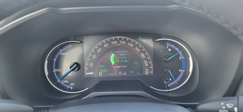 Toyota RAV4 Hybrid XLE 2025 à Grand-Sault, Nouveau-Brunswick - 16 - w1024h768px