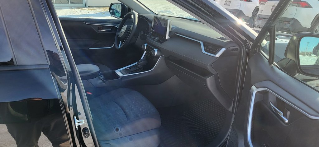 Toyota RAV4 Hybrid XLE 2025 à Grand-Sault, Nouveau-Brunswick - 11 - w1024h768px