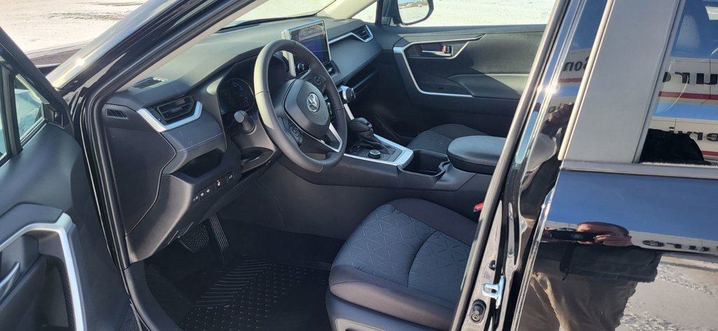 Toyota RAV4 Hybrid XLE 2025 à Grand-Sault, Nouveau-Brunswick - 15 - w1024h768px