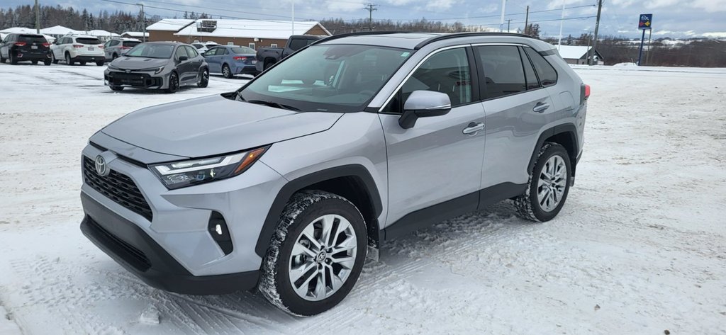 Toyota RAV4 XLE PREMIUM 2025 à Grand-Sault, Nouveau-Brunswick - 9 - w1024h768px