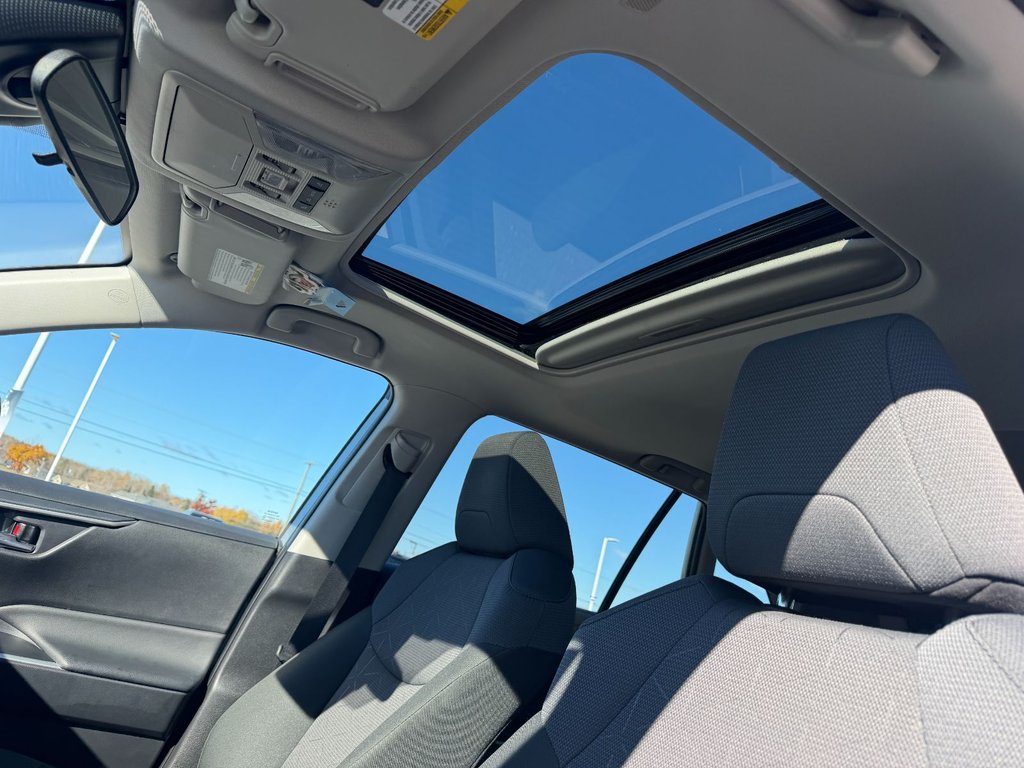 Toyota RAV4 Hybrid XLE 2025 à Grand-Sault, Nouveau-Brunswick - 20 - w1024h768px