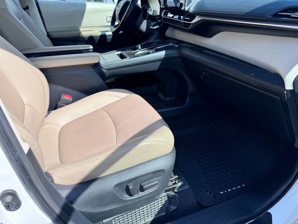 2021 Toyota Sienna LIMITED AWD in Grand Falls, New Brunswick - 10 - w1024h768px