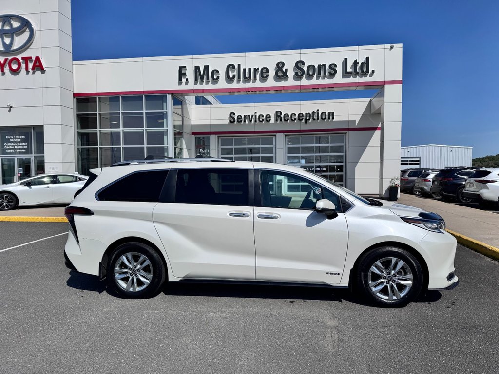 2021 Toyota Sienna LIMITED AWD in Grand Falls, New Brunswick - 2 - w1024h768px