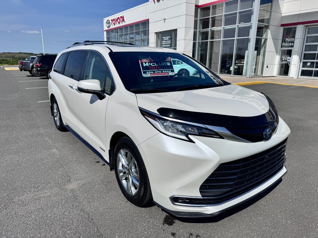 2021 Toyota Sienna LIMITED AWD in Grand Falls, New Brunswick - 9 - w1024h768px