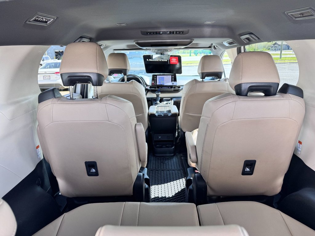2021 Toyota Sienna LIMITED AWD in Grand Falls, New Brunswick - 12 - w1024h768px
