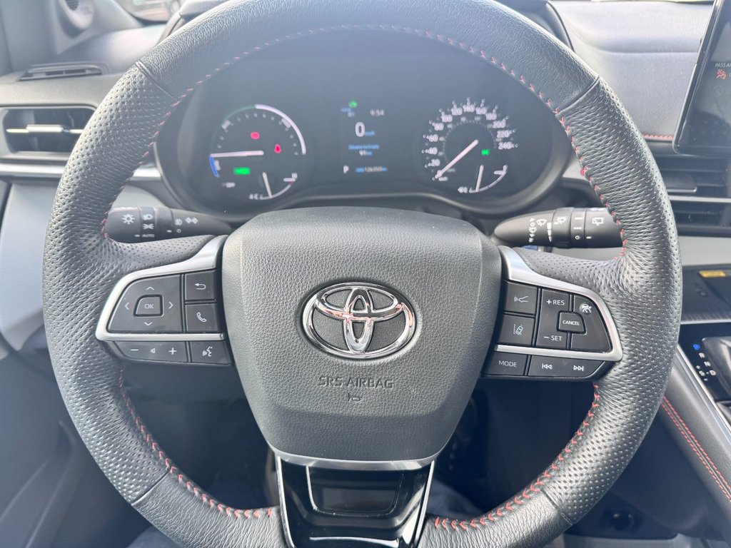 2022 Toyota Sienna HYBRID XSE in Grand Falls, New Brunswick - 19 - w1024h768px