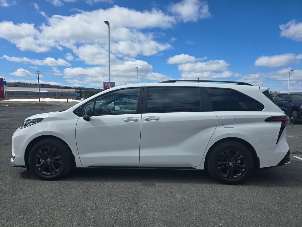 2025 Toyota Sienna XSE AWD in Grand Falls, New Brunswick - 7 - w1024h768px
