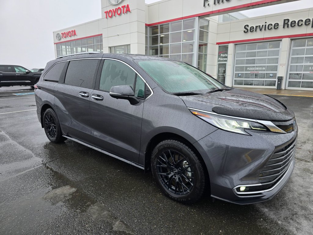2025 Toyota Sienna LIMITED HYBRID in Grand Falls, New Brunswick - 3 - w1024h768px
