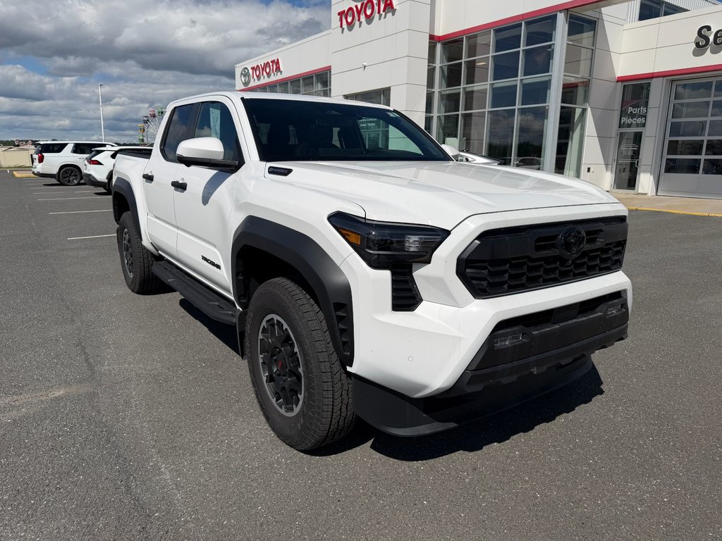 Toyota Tacoma Hybrid TRD Off Road Premium 2026 à Grand-Sault, Nouveau-Brunswick - 9 - w1024h768px