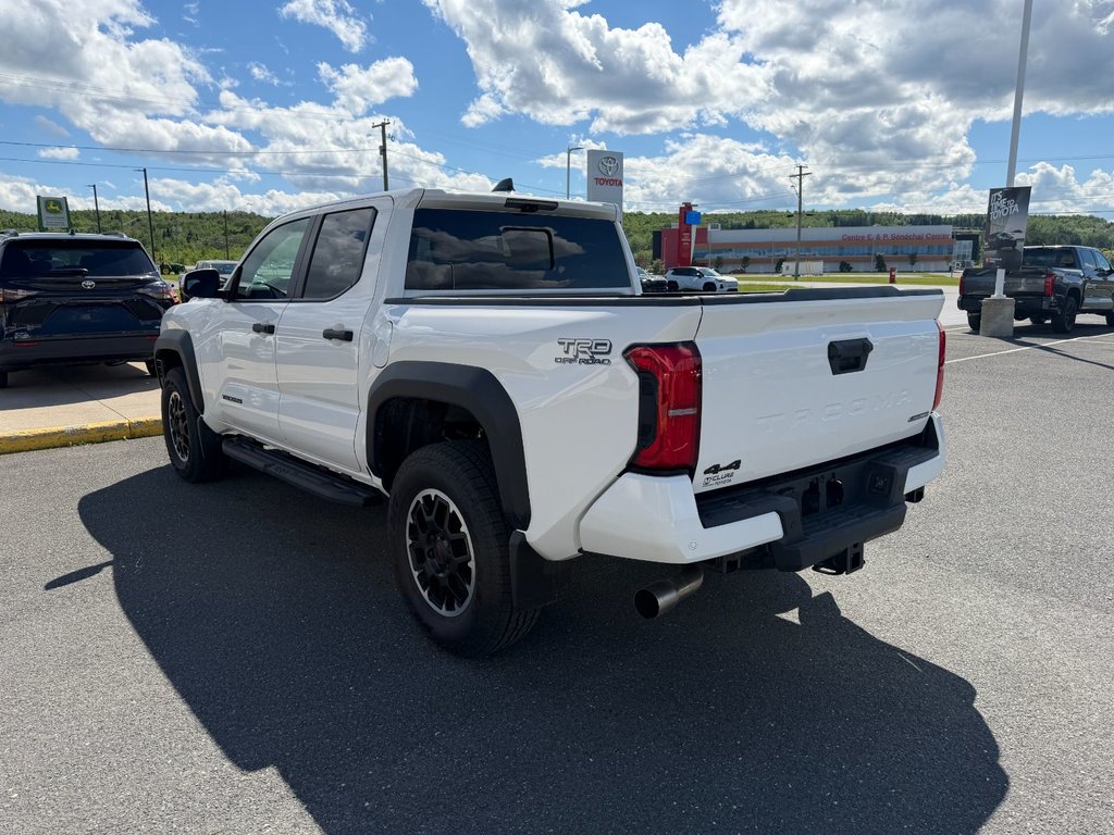 Toyota Tacoma Hybrid TRD Off Road Premium 2026 à Grand-Sault, Nouveau-Brunswick - 5 - w1024h768px
