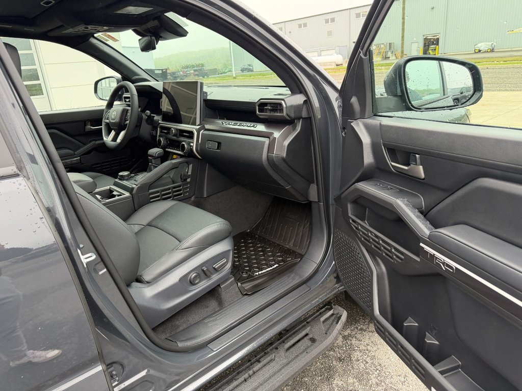 2026 Toyota Tacoma Hybrid TRD Off Road Premium in Grand Falls, New Brunswick - 10 - w1024h768px