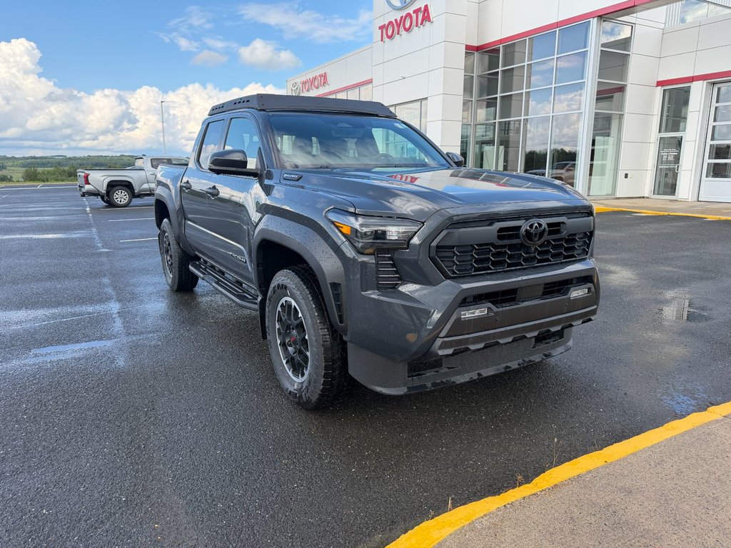 Toyota Tacoma Hybrid TRD Off Road Premium 2026 à Grand-Sault, Nouveau-Brunswick - 9 - w1024h768px