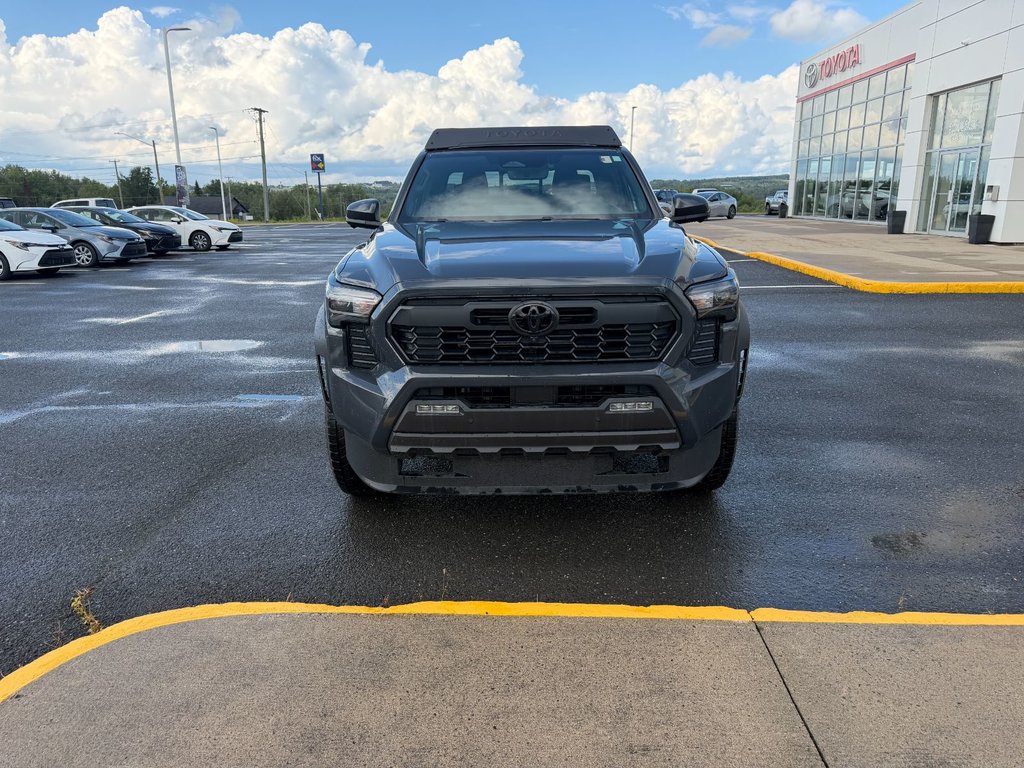 Toyota Tacoma Hybrid TRD Off Road Premium 2026 à Grand-Sault, Nouveau-Brunswick - 8 - w1024h768px