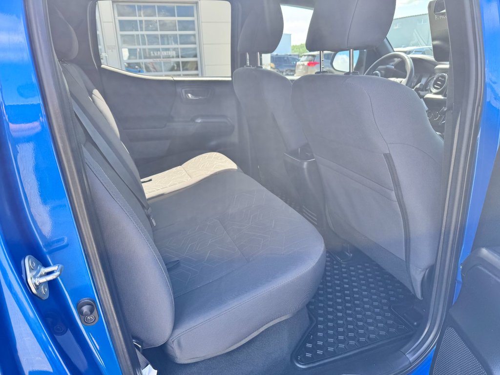 Toyota Tacoma TRD OFF ROAD 2018 à Grand-Sault, Nouveau-Brunswick - 11 - w1024h768px