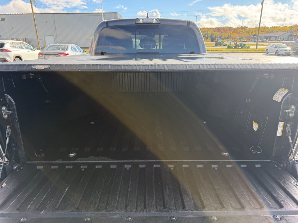 Toyota Tacoma TRD Sport 2019 à Grand-Sault, Nouveau-Brunswick - 12 - w1024h768px
