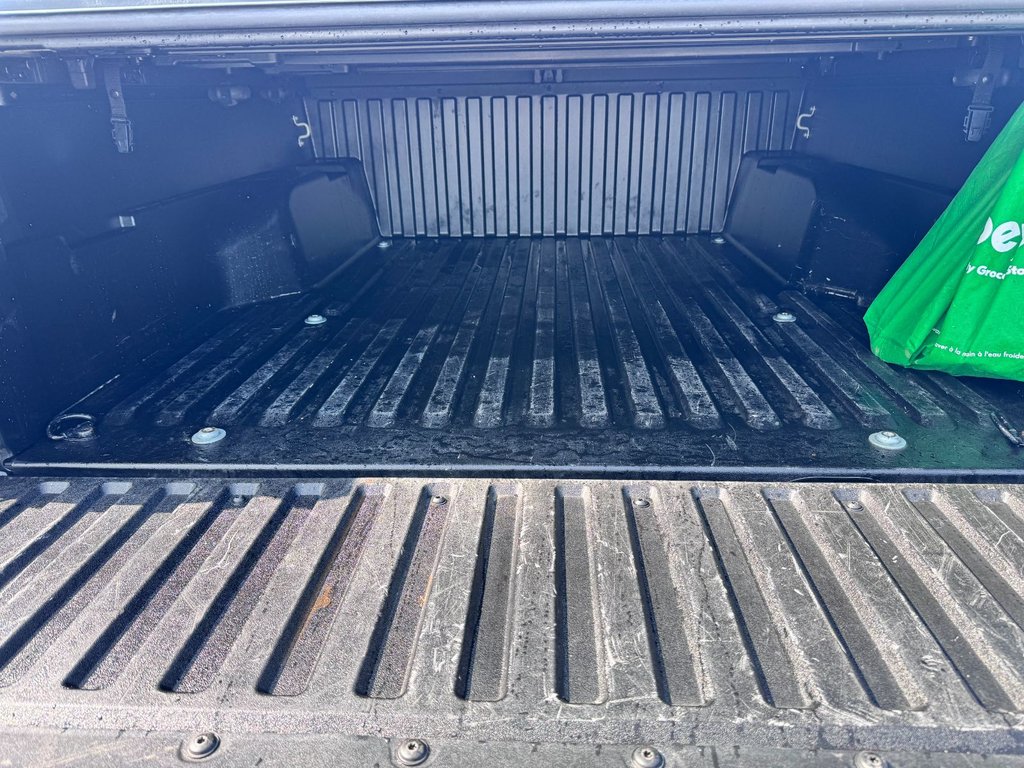 2020 Toyota Tacoma TRD OFF ROAD in Grand Falls, New Brunswick - 11 - w1024h768px