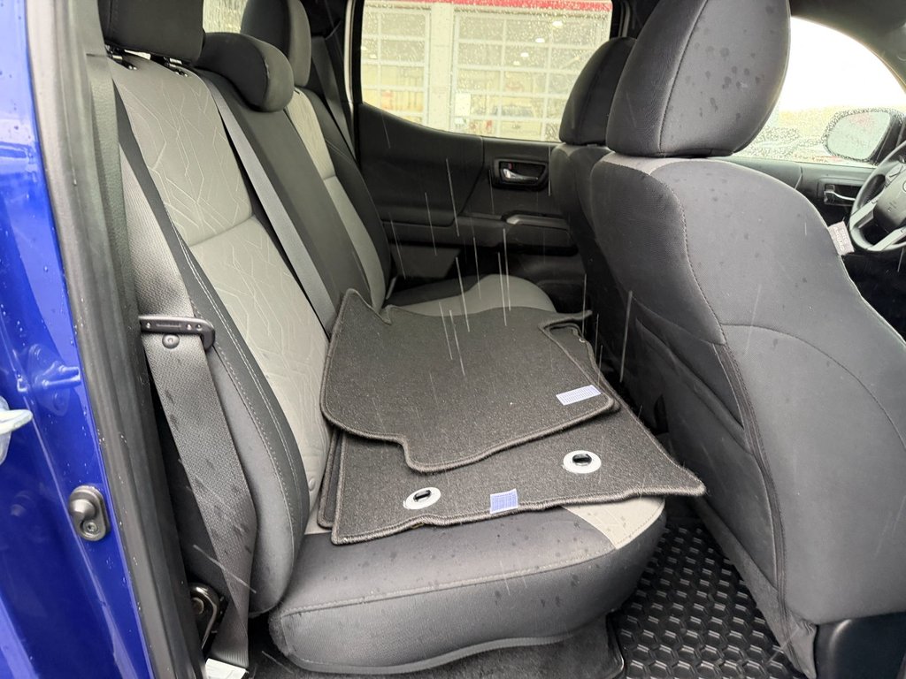 Toyota Tacoma TRD Sport 2022 à Grand-Sault, Nouveau-Brunswick - 11 - w1024h768px