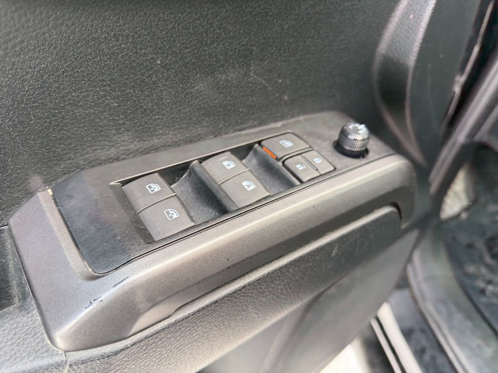 2023 Toyota Tacoma TRD SPORT PREMIUM in Grand Falls, New Brunswick - 14 - w1024h768px