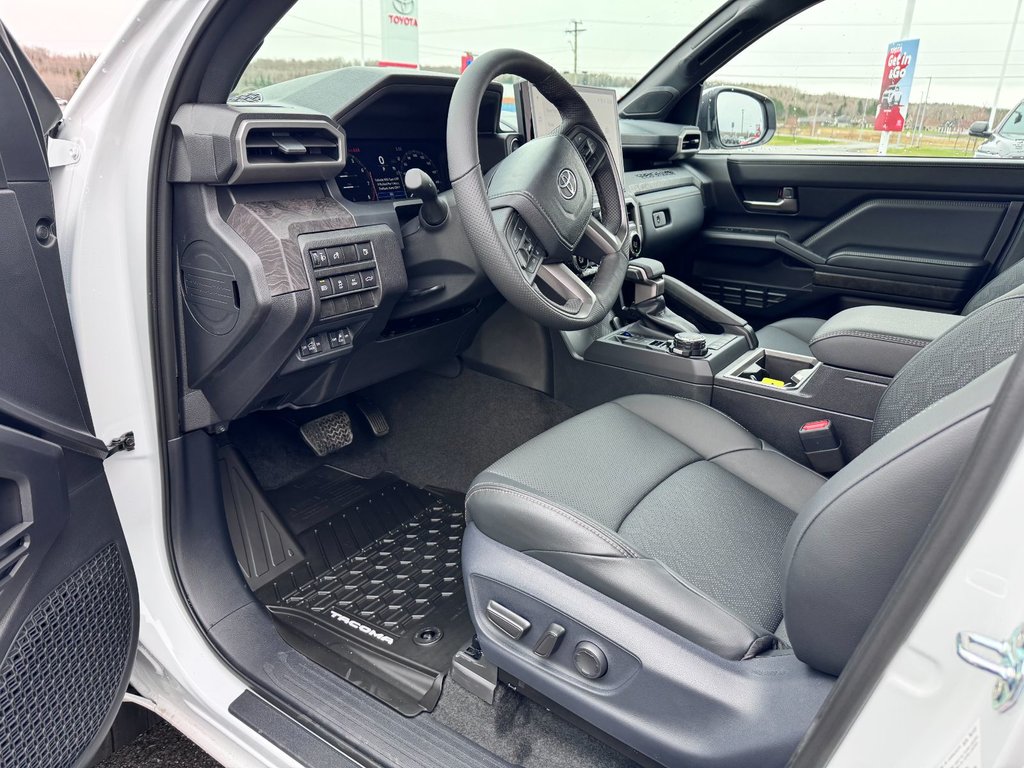 Toyota Tacoma Hybrid 2025 à Grand-Sault, Nouveau-Brunswick - 16 - w1024h768px