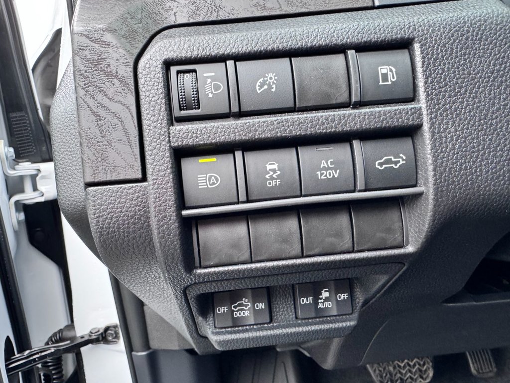 Toyota Tacoma Hybrid 2025 à Grand-Sault, Nouveau-Brunswick - 18 - w1024h768px